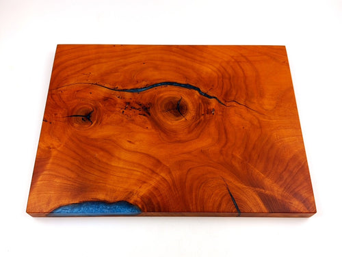 Cherry Epoxy Resin Cutting Board