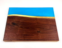 Walnut Epoxy Resin Cutting Board